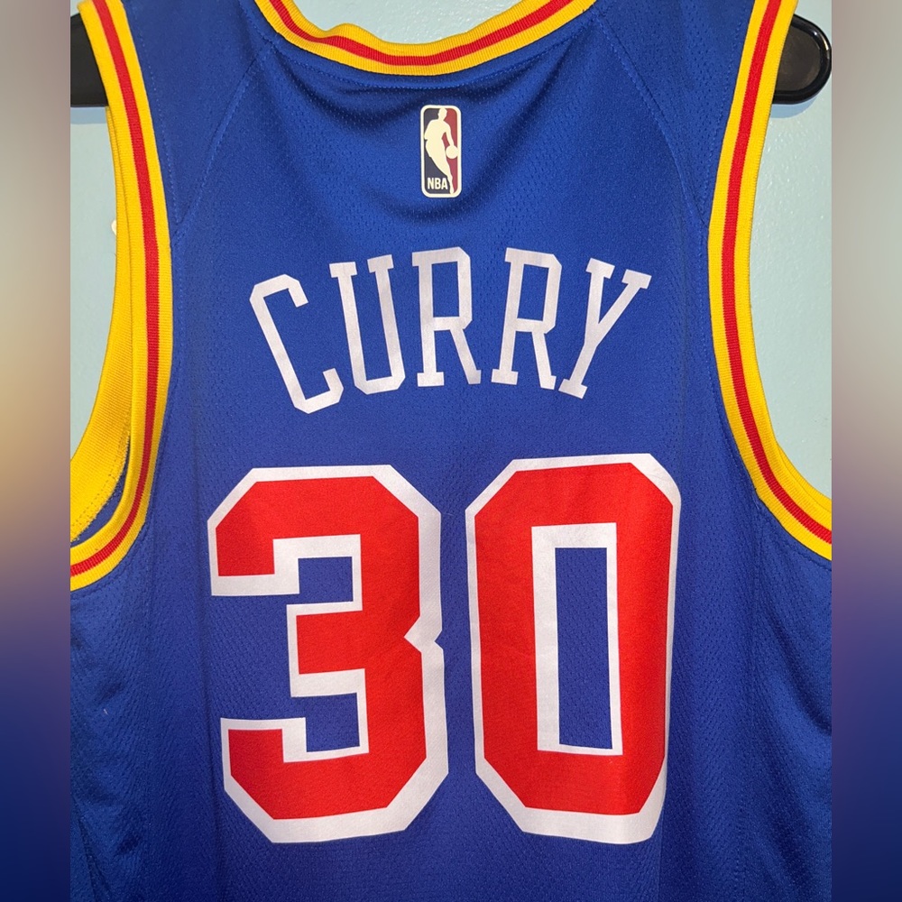 Golden State Warriors 💙💛Stephen Curry 2021 City Jersey‼️‼️SIZE:Large